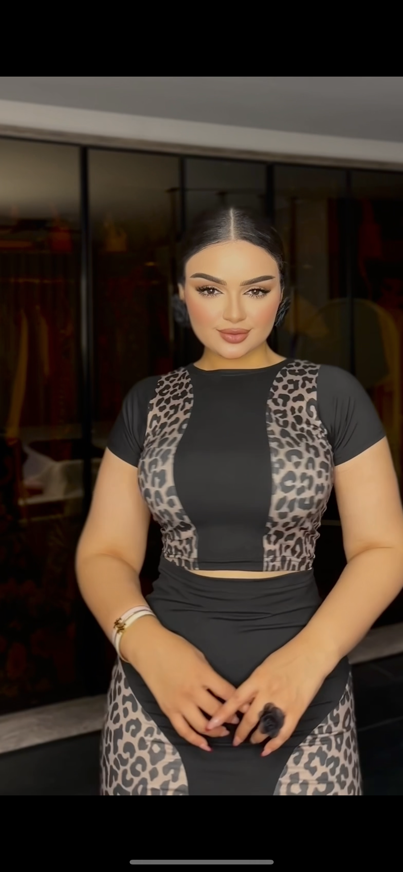 Tiger print black skirt and short-sleeved top set