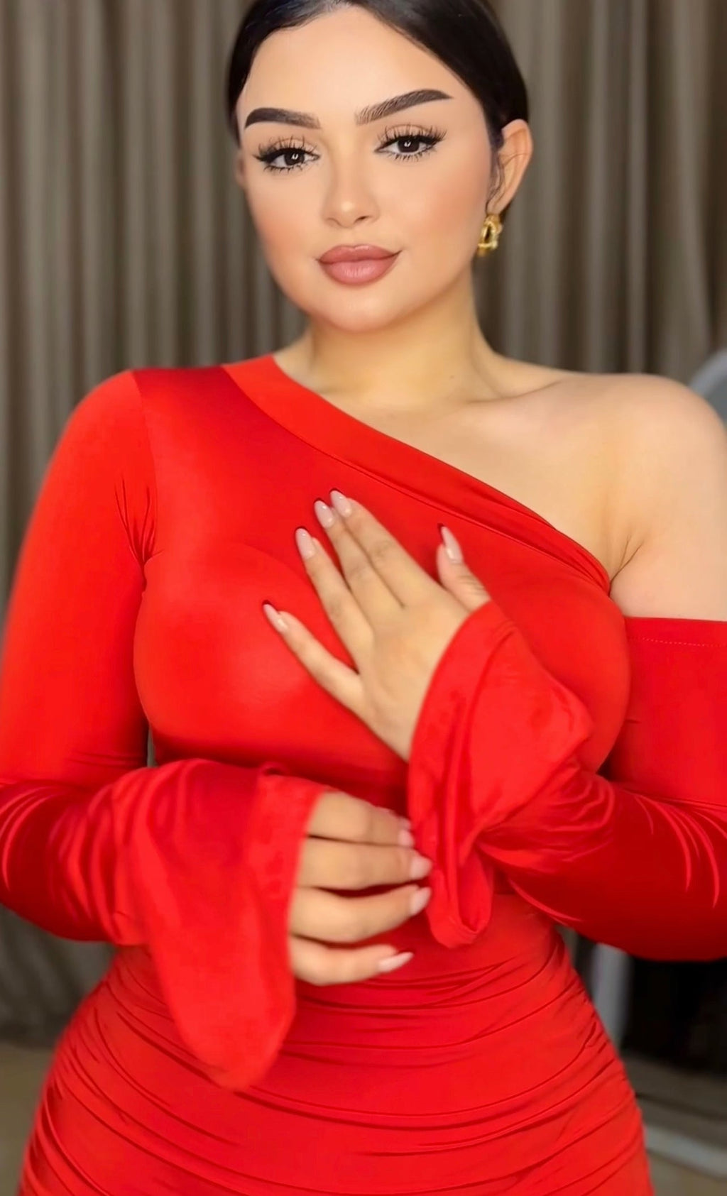 Butter dress, sleeve and how much
