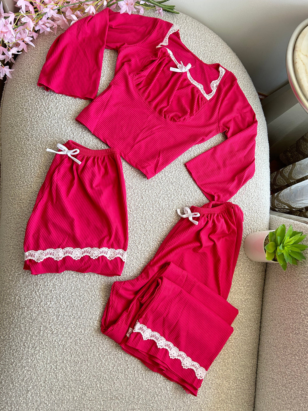 Fuchsia lace pajamas