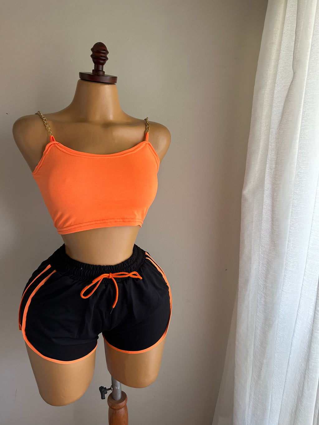 Chain shorts set