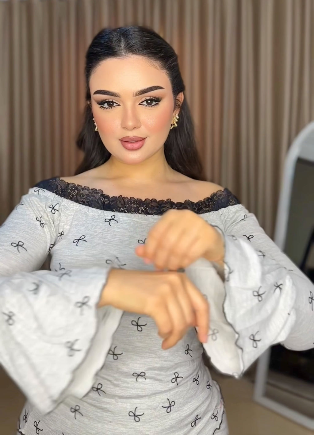 Grey shoulder pajama